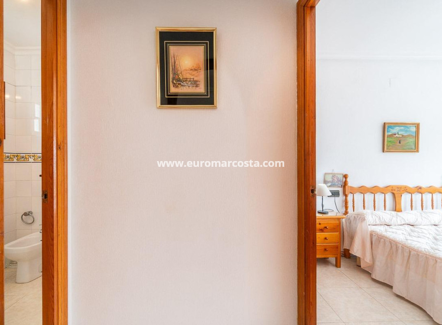 Venta - Apartamento / piso - Torrevieja - TORREVIEJA