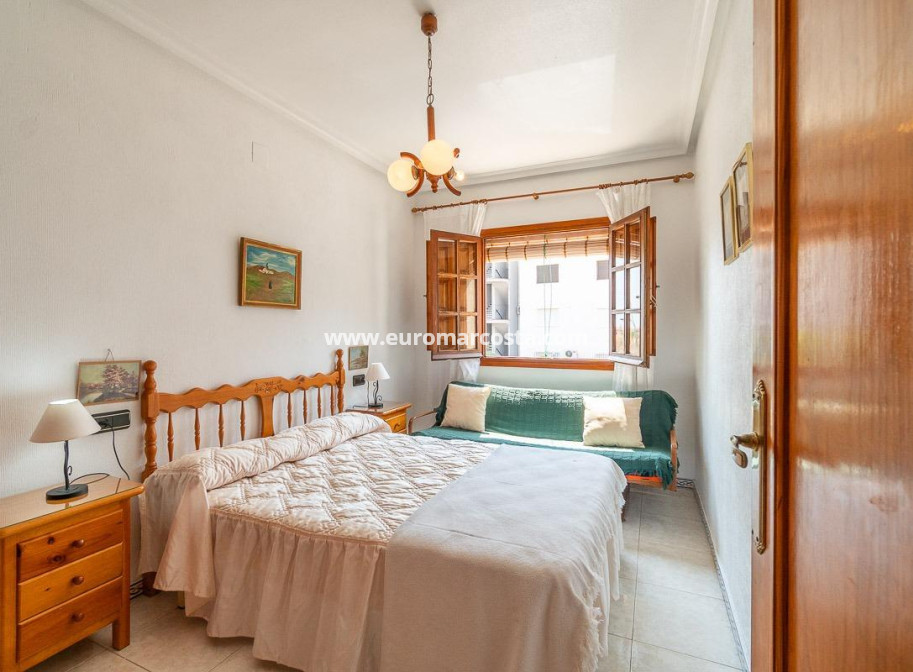 Venta - Apartamento / piso - Torrevieja - TORREVIEJA