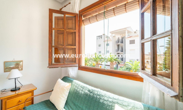Venta - Apartamento / piso - Torrevieja - TORREVIEJA