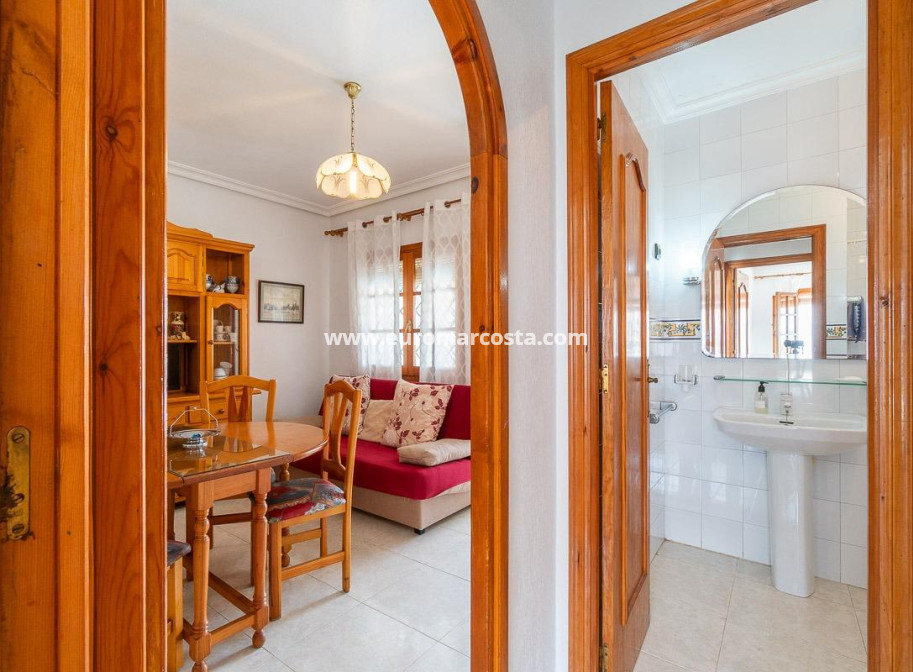 Venta - Apartamento / piso - Torrevieja - TORREVIEJA