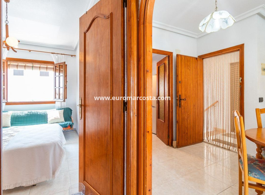 Venta - Apartamento / piso - Torrevieja - TORREVIEJA