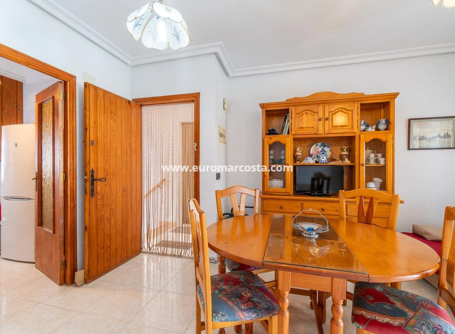 Venta - Apartamento / piso - Torrevieja - TORREVIEJA