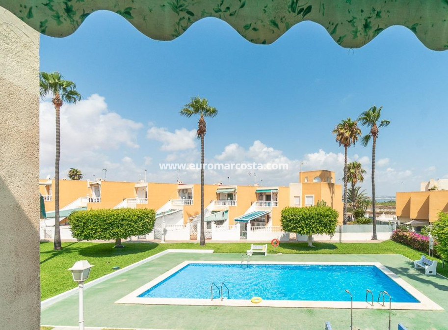 Venta - Apartamento / piso - Torrevieja - TORREVIEJA