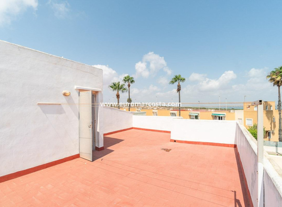 Venta - Apartamento / piso - Torrevieja - TORREVIEJA