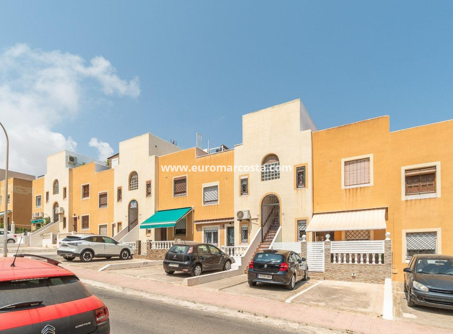 Venta - Apartamento / piso - Torrevieja - TORREVIEJA