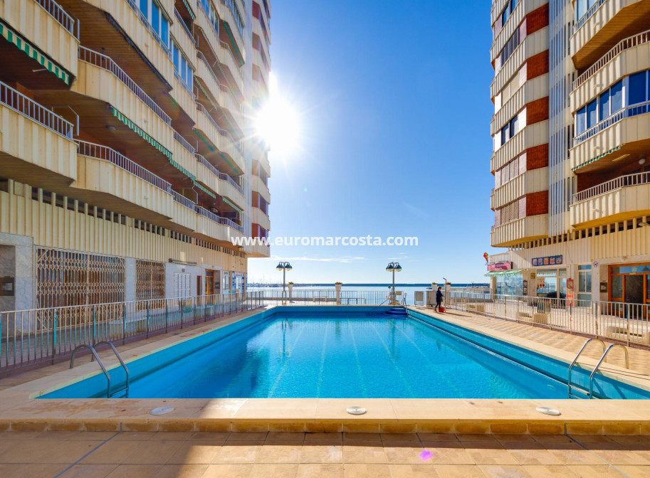 Objekte zum Wiederverkauf - Wohnung - Torrevieja - TORREVIEJA