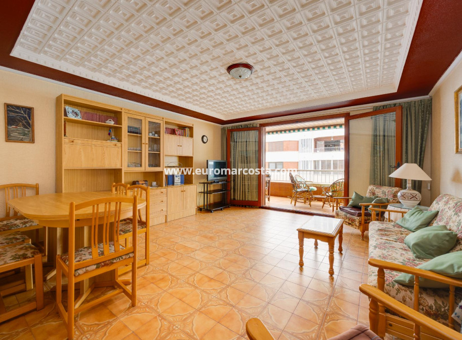 Objekte zum Wiederverkauf - Wohnung - Torrevieja - TORREVIEJA