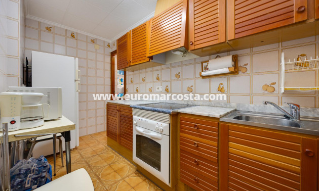 Objekte zum Wiederverkauf - Wohnung - Torrevieja - TORREVIEJA