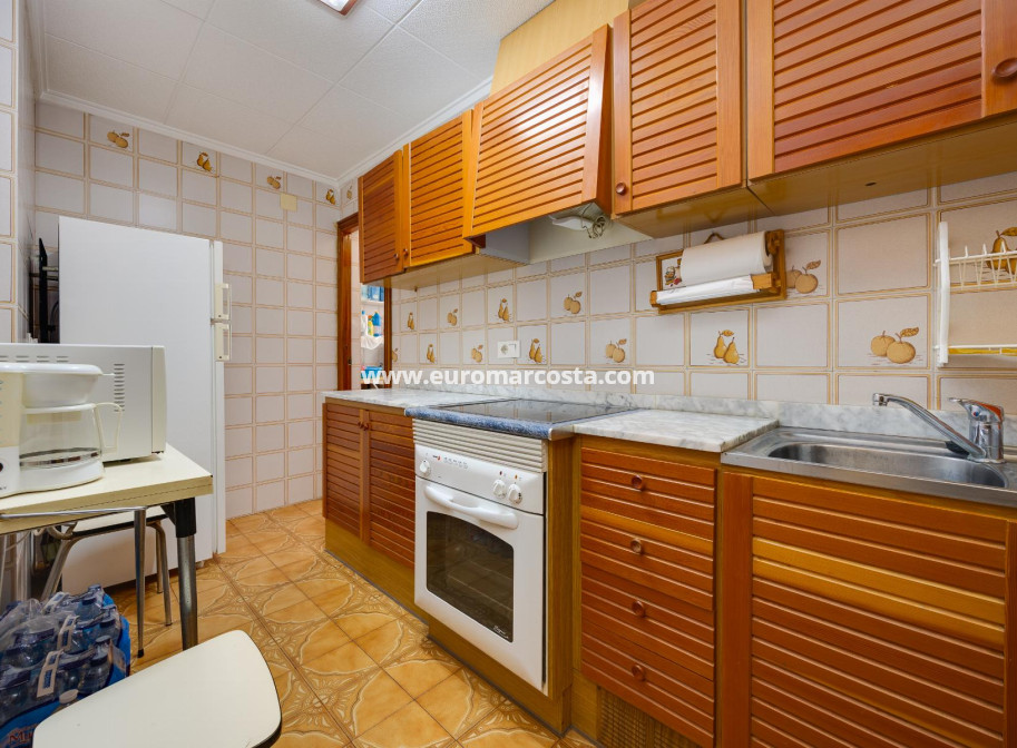Objekte zum Wiederverkauf - Wohnung - Torrevieja - TORREVIEJA