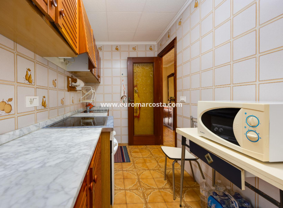 Objekte zum Wiederverkauf - Wohnung - Torrevieja - TORREVIEJA