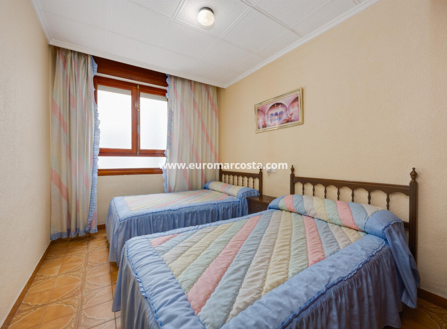 Objekte zum Wiederverkauf - Wohnung - Torrevieja - TORREVIEJA