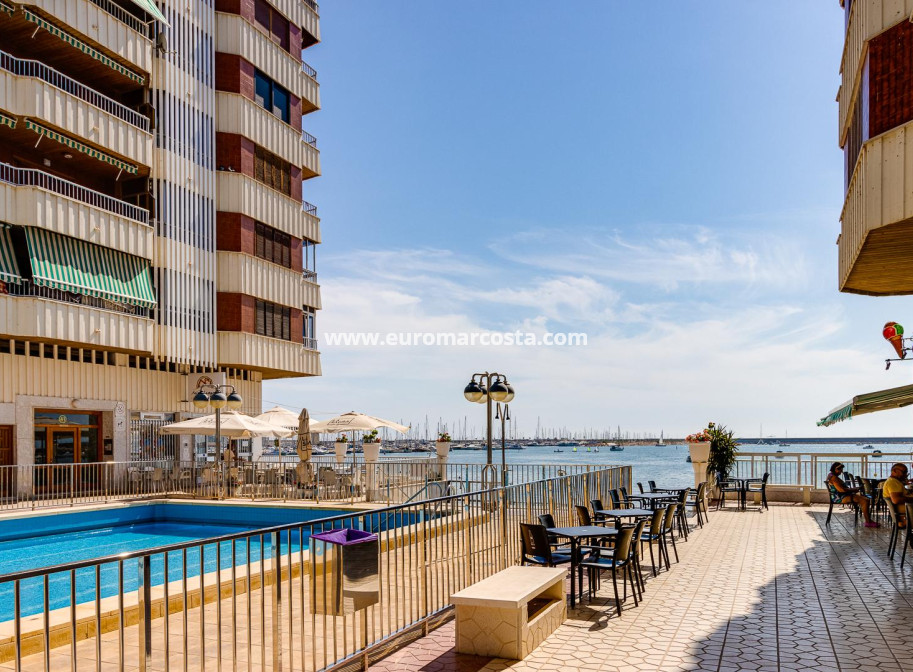 Objekte zum Wiederverkauf - Wohnung - Torrevieja - TORREVIEJA