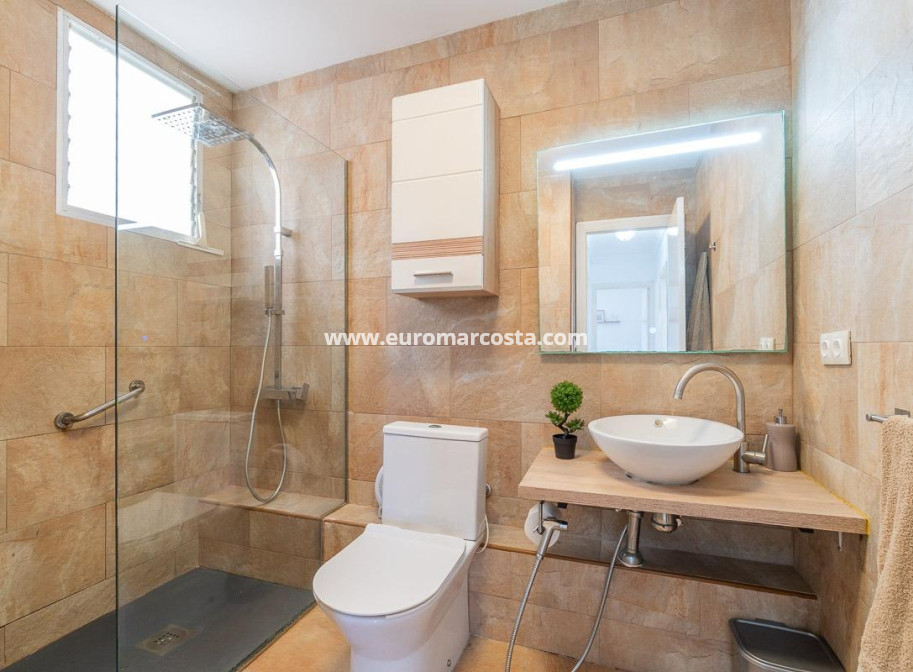 Venta - Apartamento / piso - Orihuela Costa