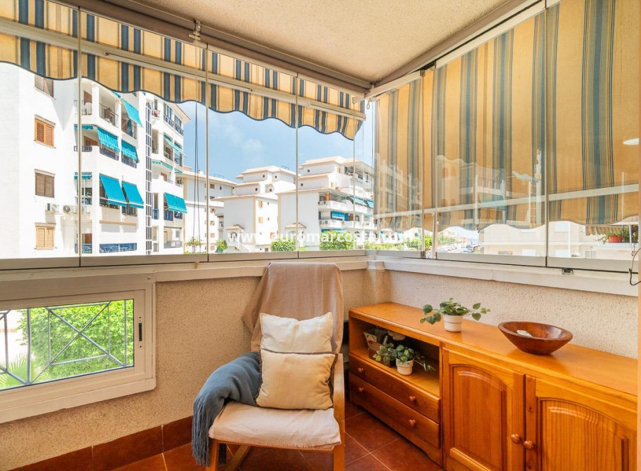 Alquiler a largo plazo - Apartamento / piso - Torrevieja - La Mata