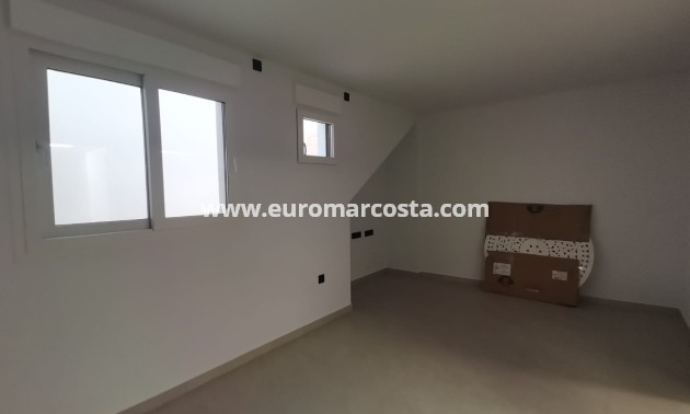 New Build - Villa - Los Montesinos