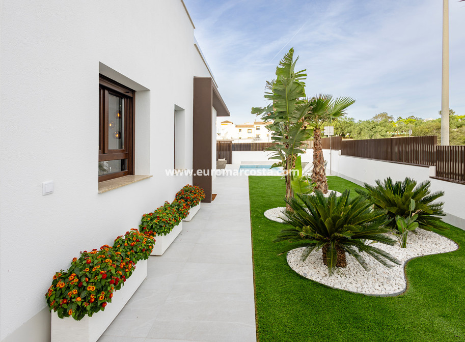 Nueva construcción  - terraced - Vistabella - Orihuela