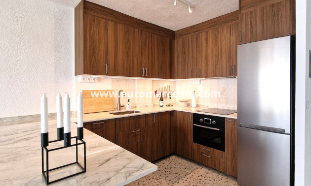 Sale - Apartment / flat - Torrevieja - TORREVIEJA
