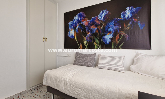 Sale - Apartment / flat - Torrevieja - TORREVIEJA