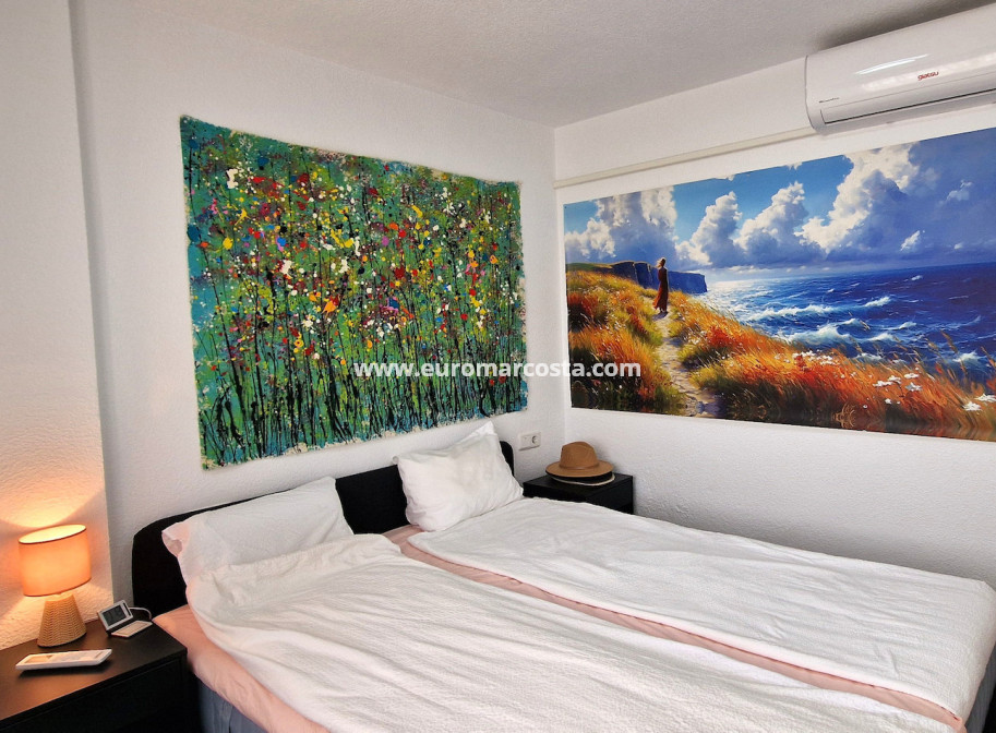 Sale - Apartment / flat - Torrevieja - TORREVIEJA