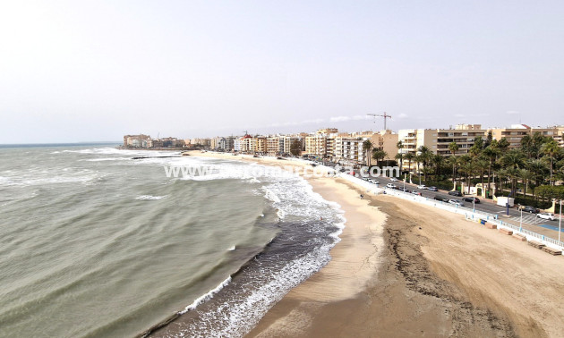 Sale - Apartment / flat - Torrevieja - TORREVIEJA