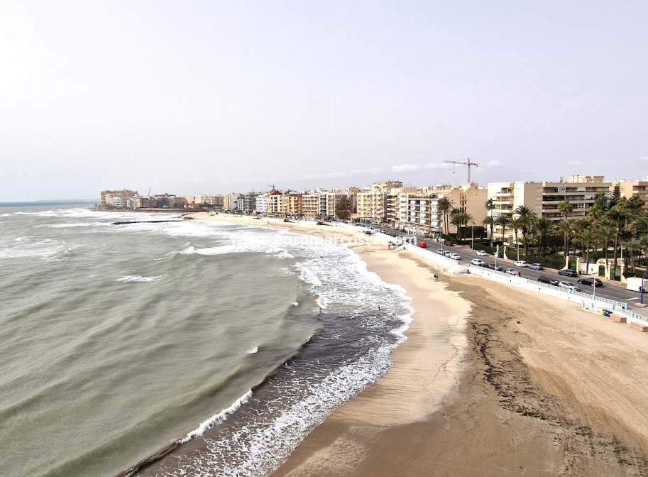 Sale - Apartment / flat - Torrevieja - TORREVIEJA