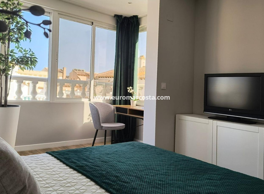 Venta - Adosado - Orihuela - Orihuela Costa