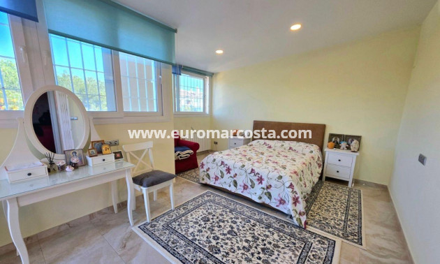 Venta - Villa - Orihuela Costa - Campoamor