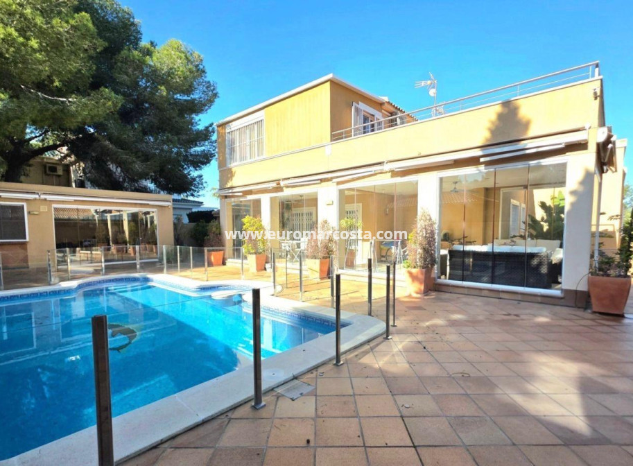 Venta - Villa - Orihuela Costa - Campoamor