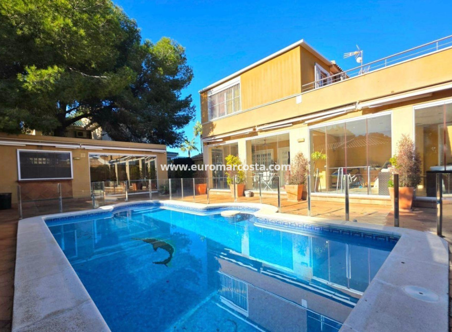 Venta - Villa - Orihuela Costa - Campoamor