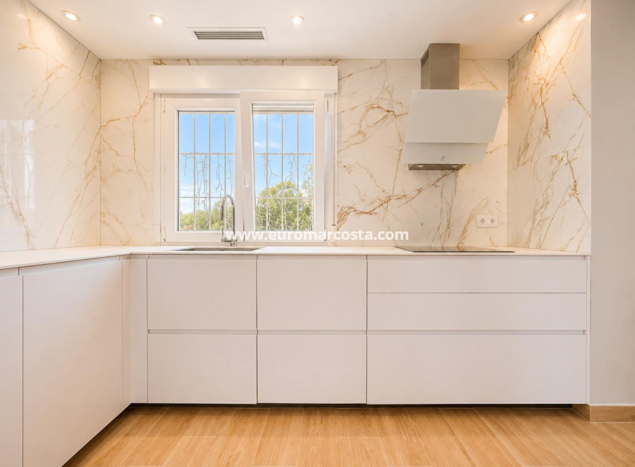 Venta - Villa - Orihuela Costa - Campoamor