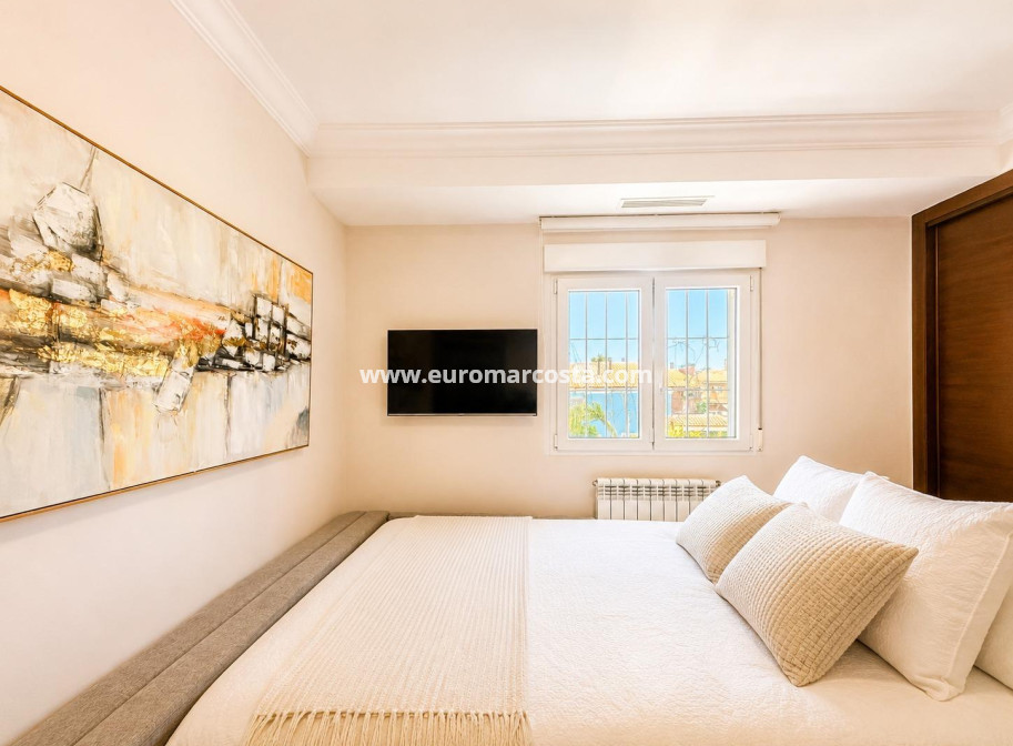 Venta - Villa - Orihuela Costa - Campoamor