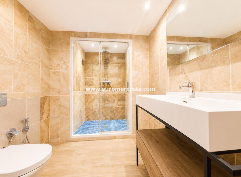 Venta - Villa - Orihuela Costa - Campoamor