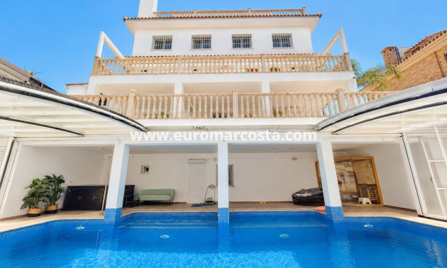 Venta - Villa - Orihuela Costa - Campoamor