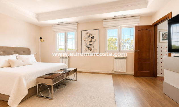 Venta - Villa - Orihuela Costa - Campoamor
