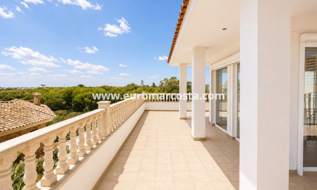 Venta - Villa - Orihuela Costa - Campoamor