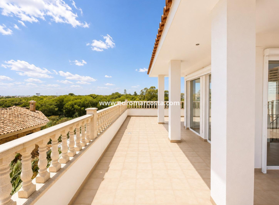 Venta - Villa - Orihuela Costa - Campoamor