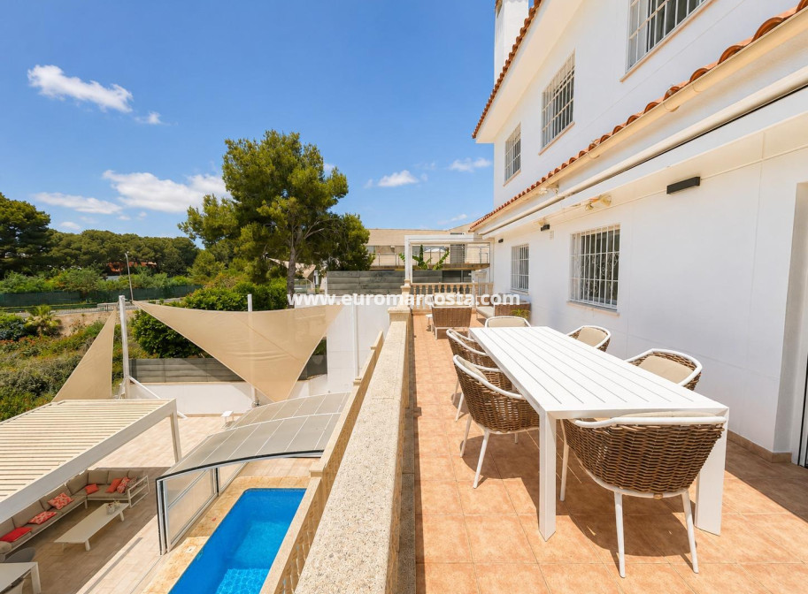 Venta - Villa - Orihuela Costa - Campoamor