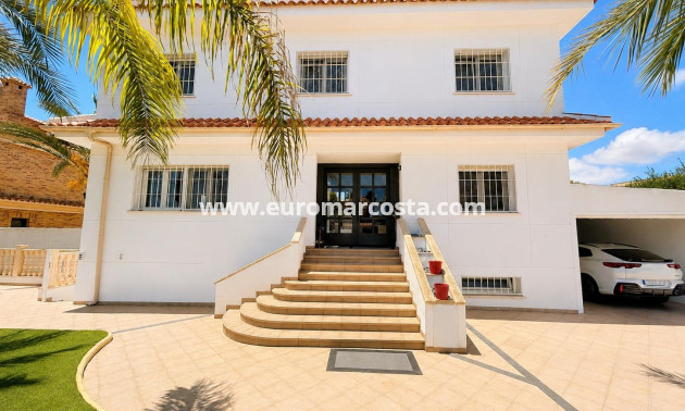 Venta - Villa - Orihuela Costa - Campoamor