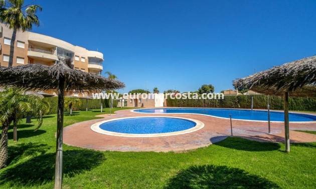 Sale - Apartment / flat - Orihuela Costa - Campoamor