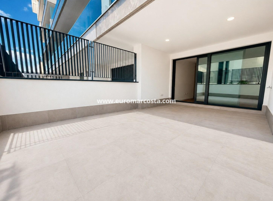 Venta - Apartamento / piso - Orihuela Costa - Campoamor