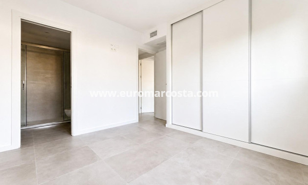 Venta - Apartamento / piso - Orihuela Costa - Campoamor