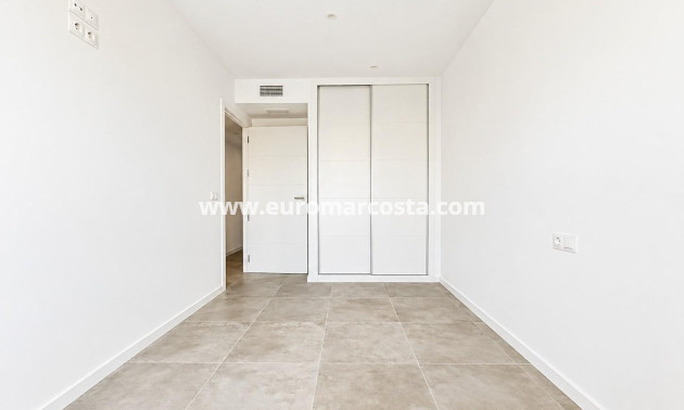 Venta - Apartamento / piso - Orihuela Costa - Campoamor
