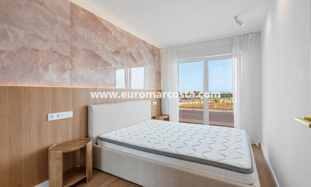 Objekte zum Wiederverkauf - Wohnung - Torrevieja - TORREVIEJA