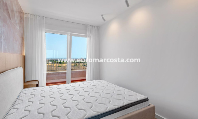 Objekte zum Wiederverkauf - Wohnung - Torrevieja - TORREVIEJA