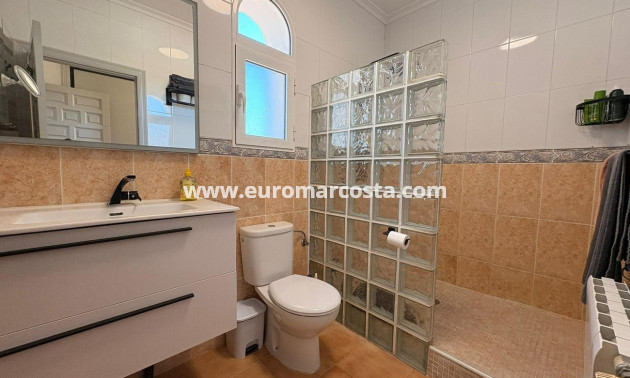 Venta - Villa - Monóvar/Monóver - Costa Blanca