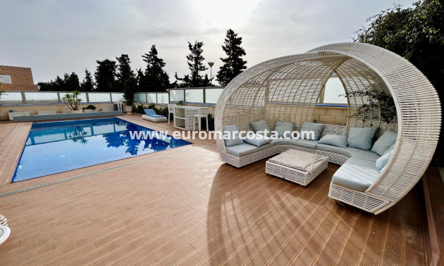 Venta - - CHALET - Torrevieja - La Mata
