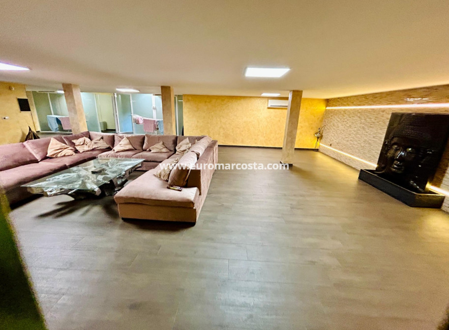 Venta - - CHALET - Torrevieja - La Mata