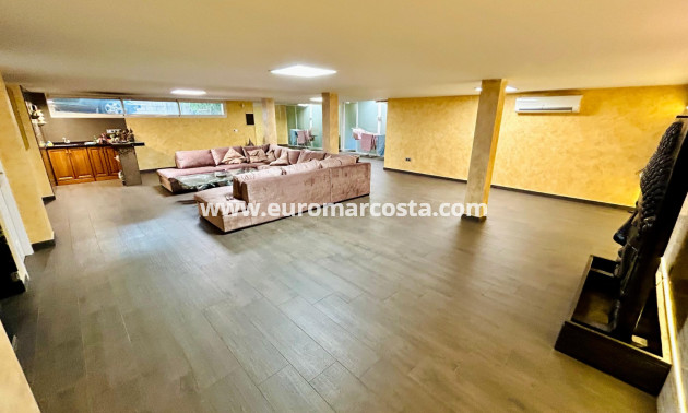 Venta - - CHALET - Torrevieja - La Mata