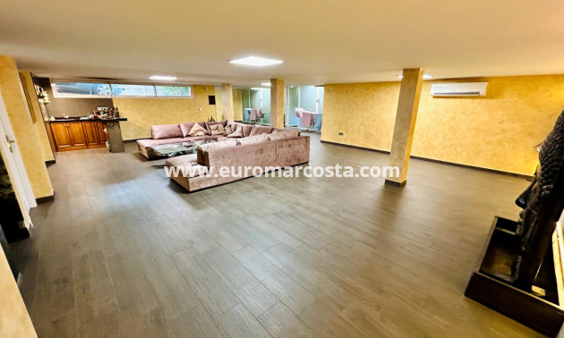 Venta - - CHALET - Torrevieja - La Mata
