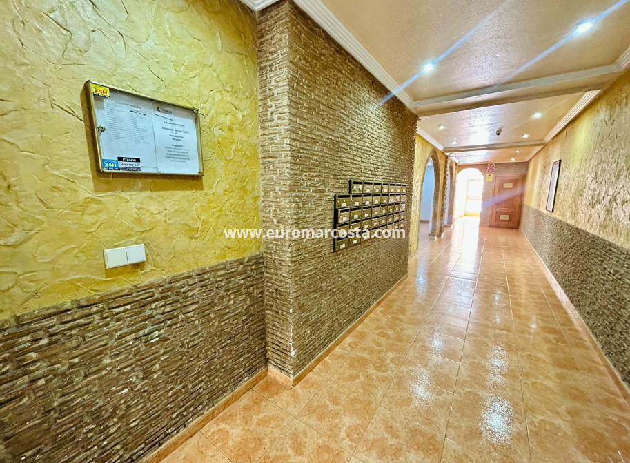 Venta - - APARTMENT - Torrevieja Centro - Torrevieja